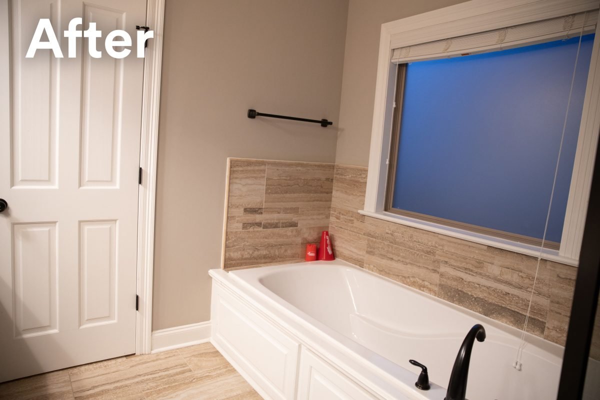 bathroom window tinting