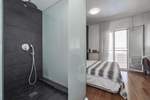 Popular Patterns and Styles for Decorative Window Films in 2025 1 bathroom frosted glass film